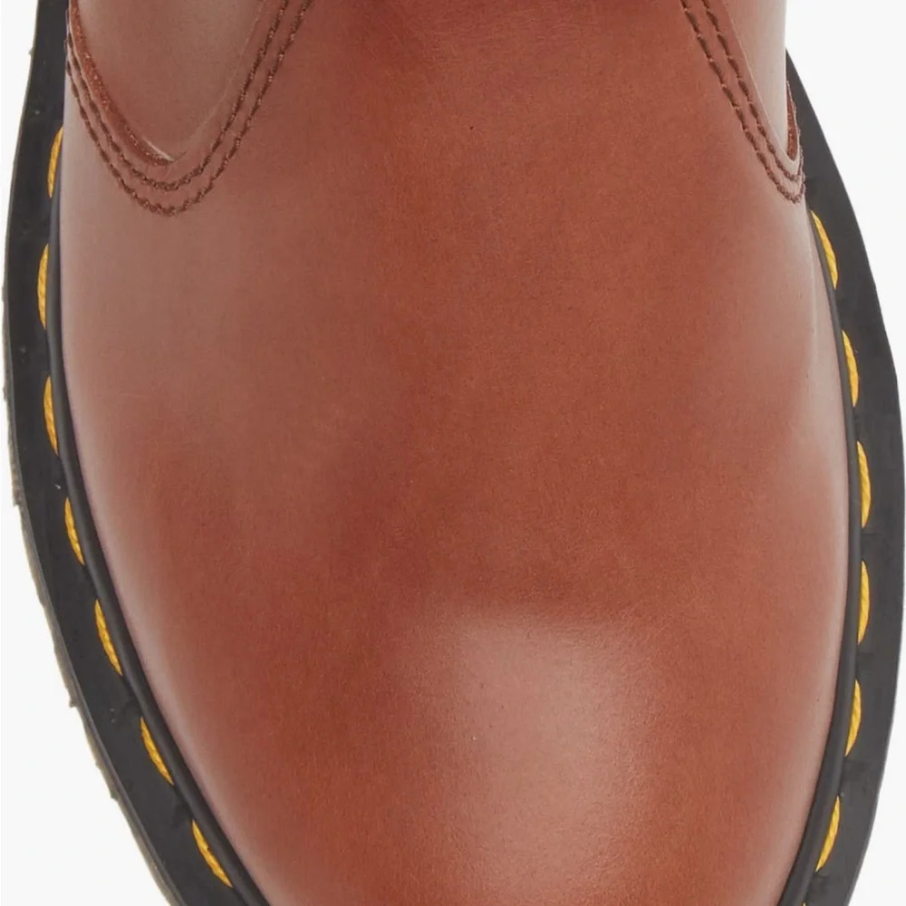 Doc Martins Lenore Saddle Brown Leather Chelsea Boots w Fur Lining sz 7 🌼